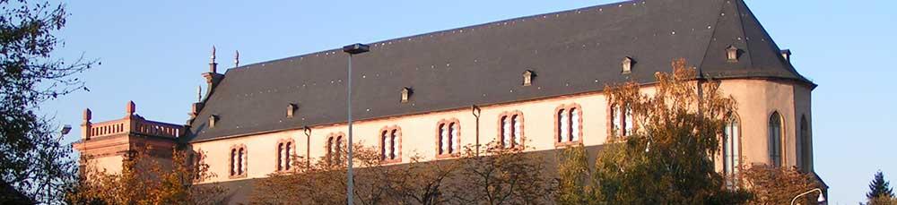 Abteikirche von der Straße 'An der Reichsabtei'